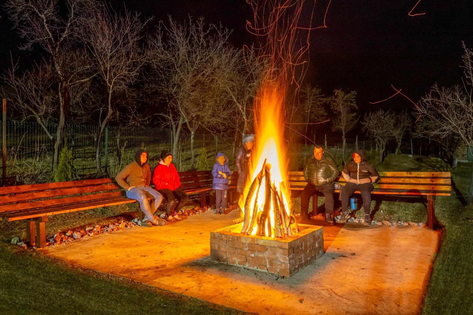 Agropensiunea Darden Baia de Fier Luaran gambar